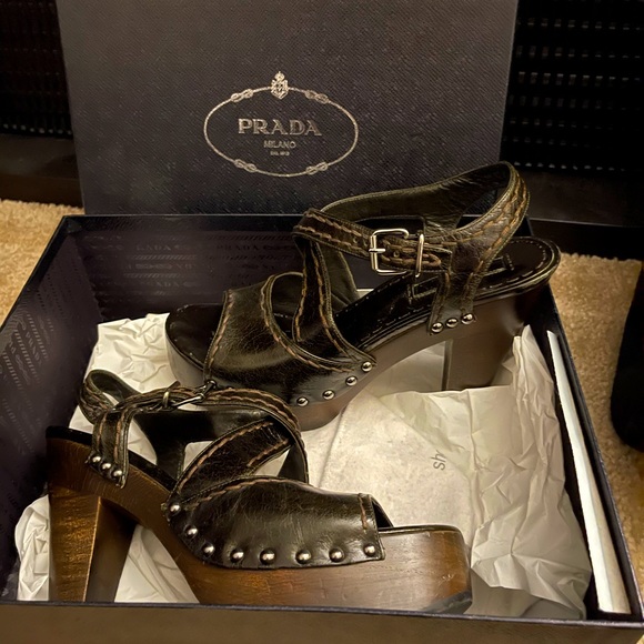 Prada Vitelli Shine Military Platform Sandals - Picture 1 of 2